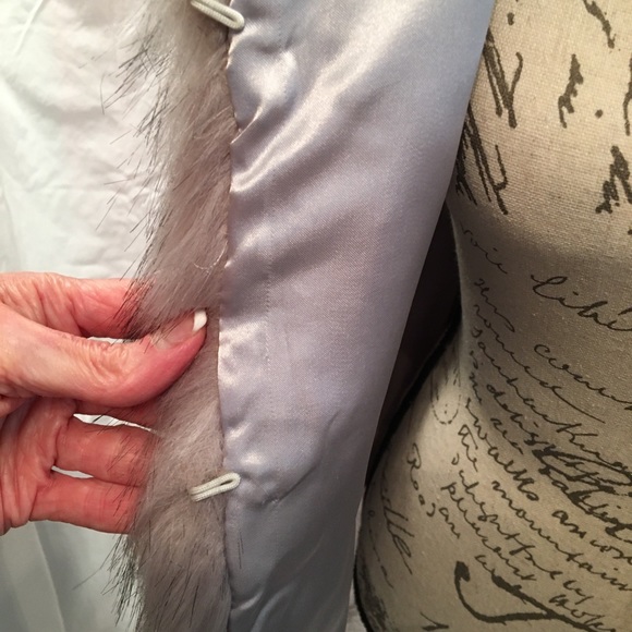 Silver/Gray Faux Fur Vest - Picture 6 of 7